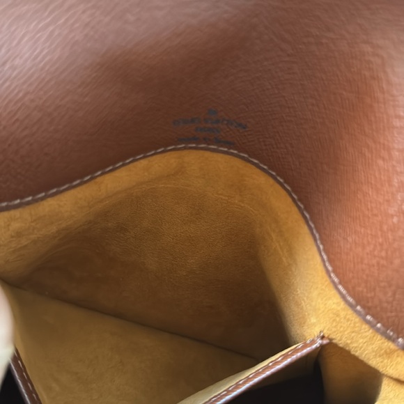 Louis Vuitton Monogram Musette Shoulder Bag in Excellent Condition - Picture 10 of 16